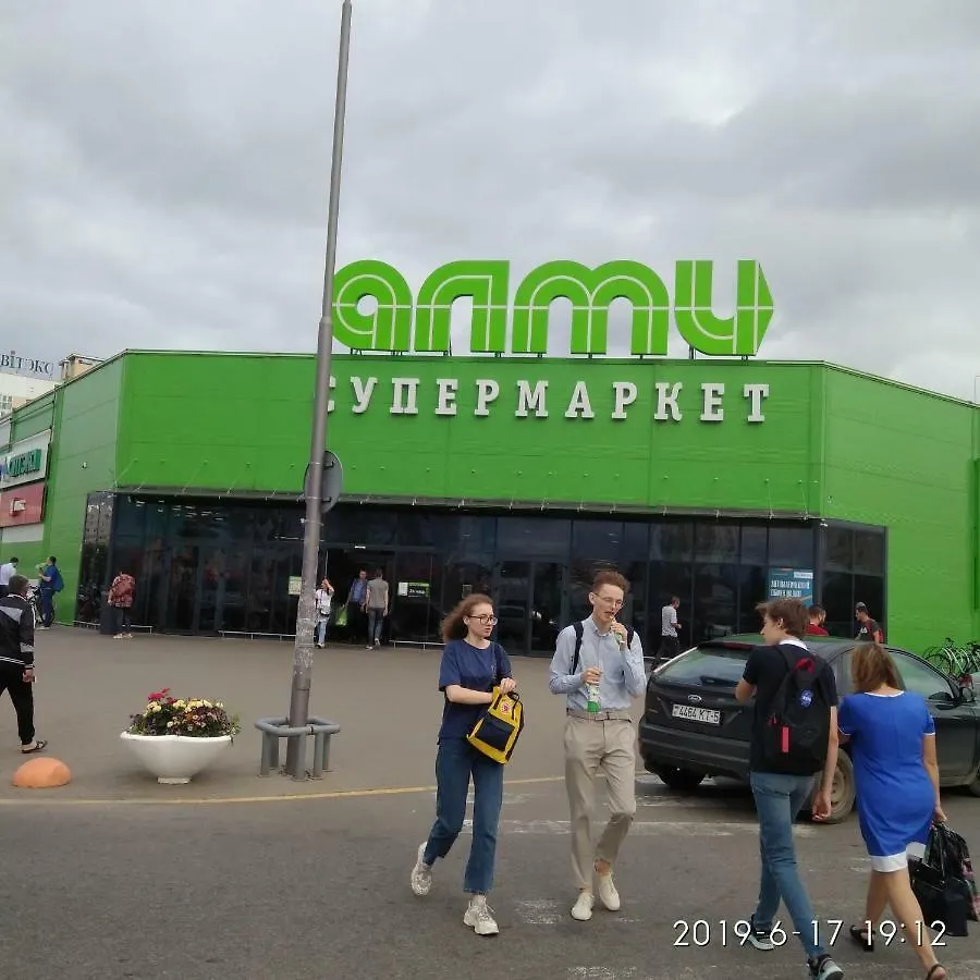Комната для гостей рядом с станцией метро Каменная горка Беларусь